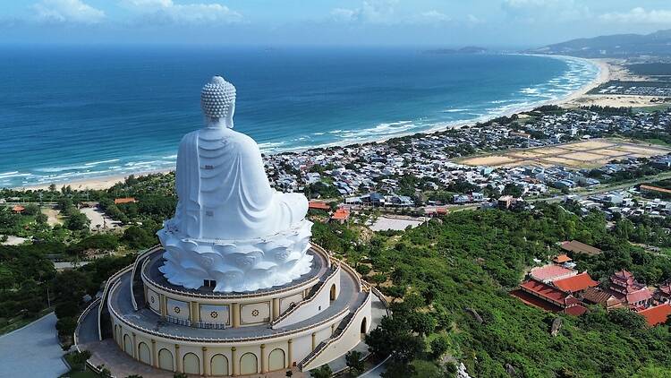 Quy Nhon, Binh Dinh, Vietnam.  Linh Phong Thien Tu or Ong Nui pagoda  