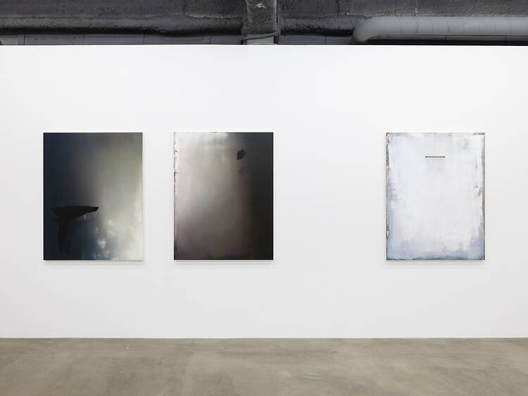 同時に、どこでも painting is a body.