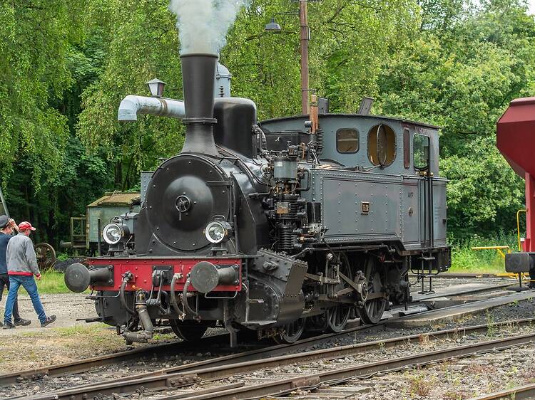 Uncover the Fond de Gras mining valley