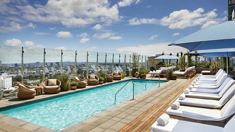 1 Hotel West Hollywood pool