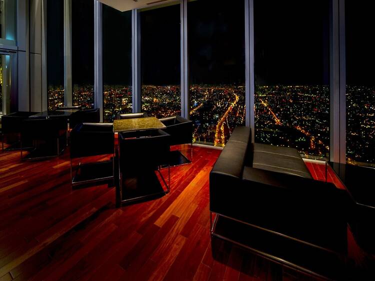 Enjoy a meal with an unbeatable view at Sky Garden 300