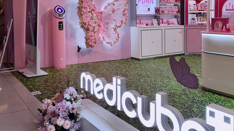 Medicube Bloom & Glow pop-up