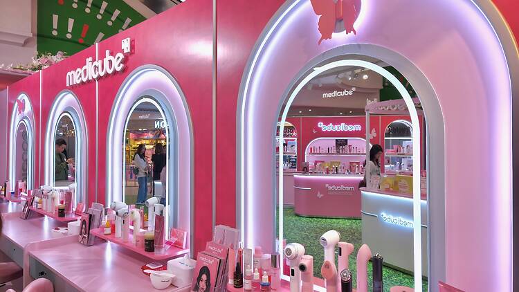 Medicube Bloom & Glow pop-up