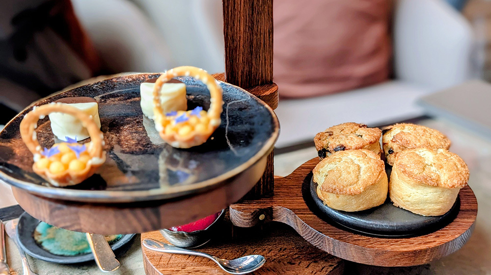 aman afternoon tea scones