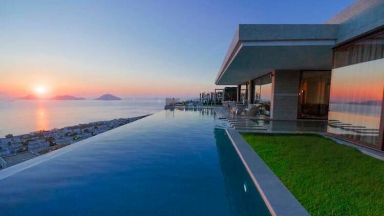 The Secluded Sanctuary: Olivinn Yalı Mansion