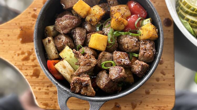 Saigon Suzy shaking beef - bo luc lac