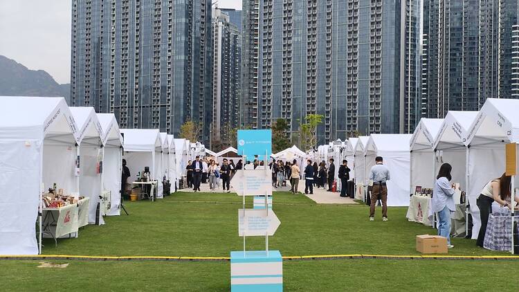 Asia Coﬀee Music Festival