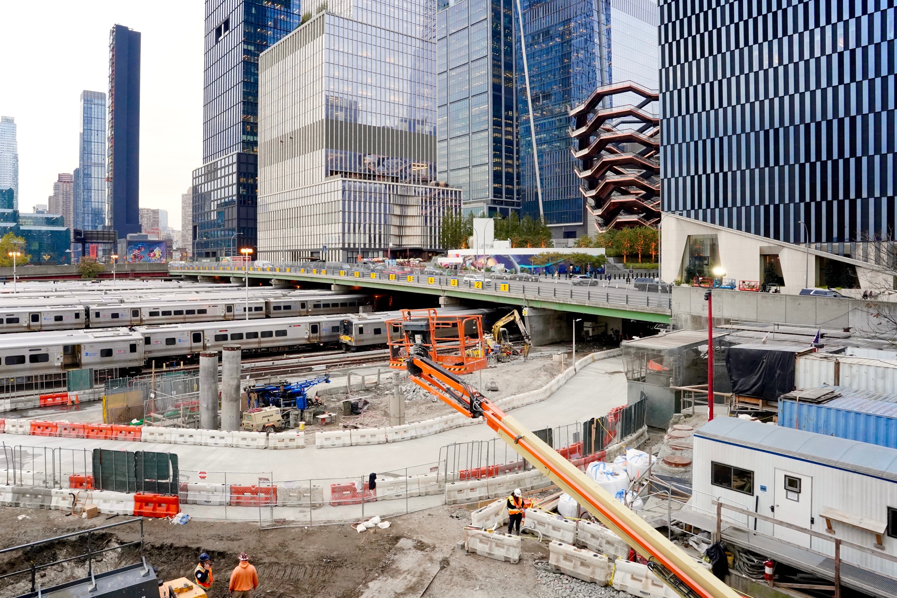 Construction resumes on the long-delayed Hudson River rail tunnel