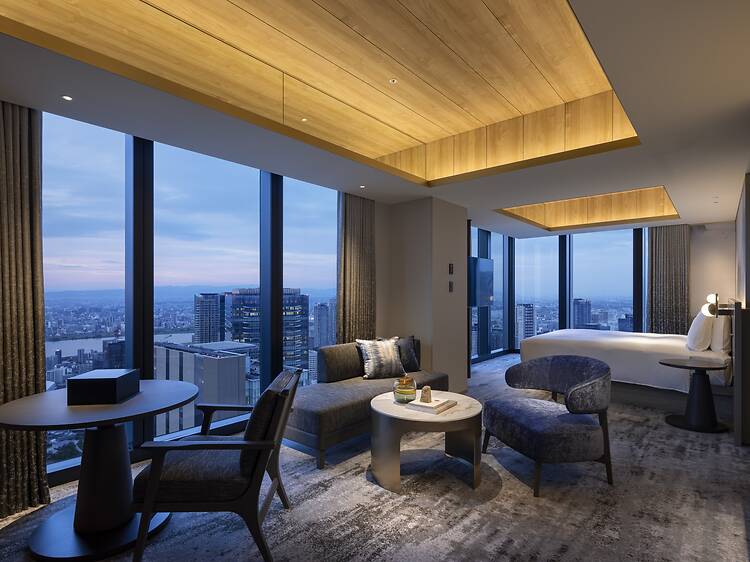 THE OSAKA STATION HOTEL, Autograph Collection