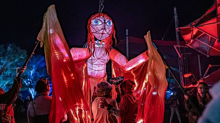 Giant puppets at Bairro Português
