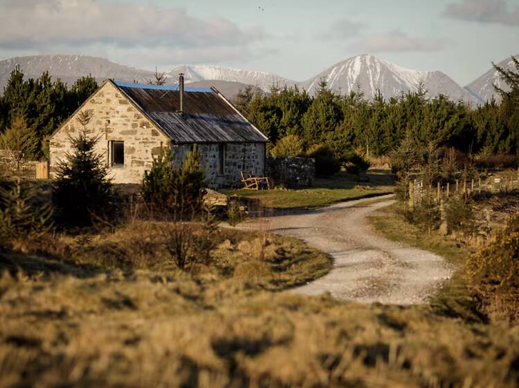 The artisanal stone hideaway: Lusa Bothy