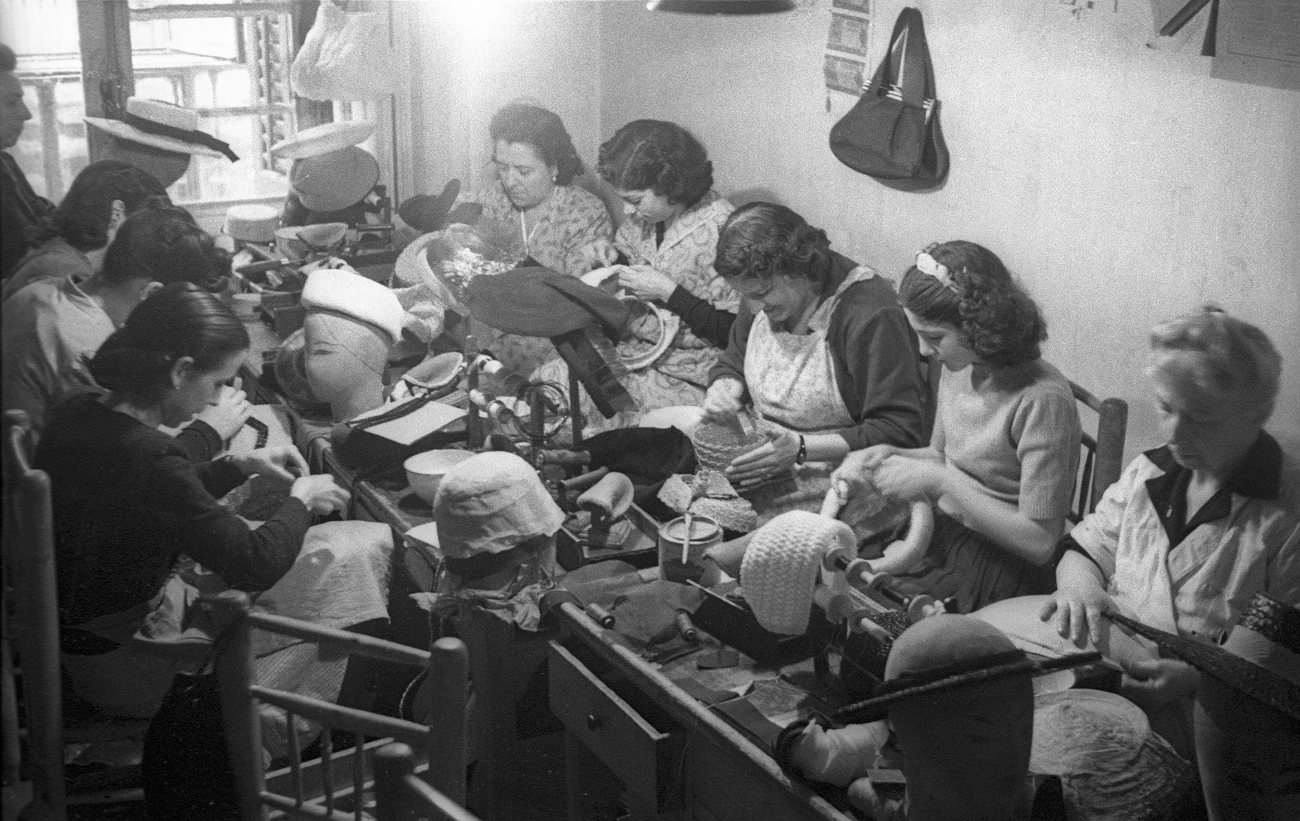 Sombrereras. Archivo de Gerardo Contreras, Comunidad de Madrid