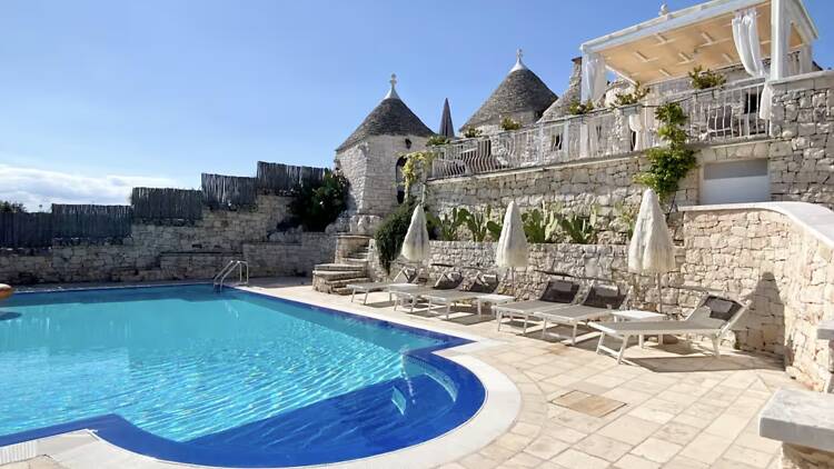 The infinity pool cone: Coreggia Trullo Retreat