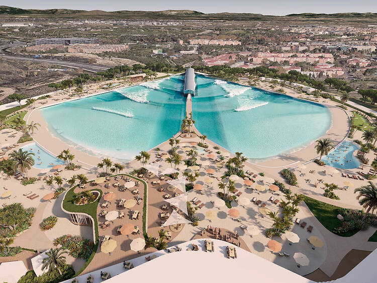 La piscina de olas más grande de Madrid retrasa su apertura: más de 20.000 metros cuadrados para surfistas, con conciertos y clases