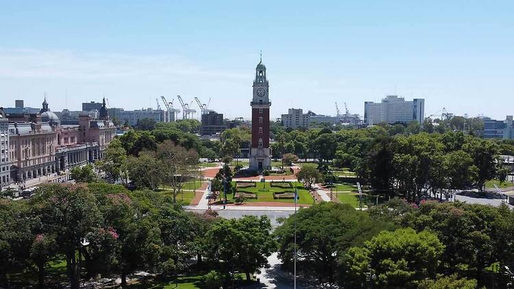 One last call for Summer: March in Buenos Aires