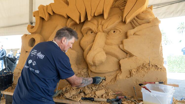 Peter Redmond (VIC) working on his solo piece The Joker.