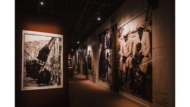 高木由利子 写真展 Threads of Beauty 1995‐2025 ― 時をまとい、風をまとう。