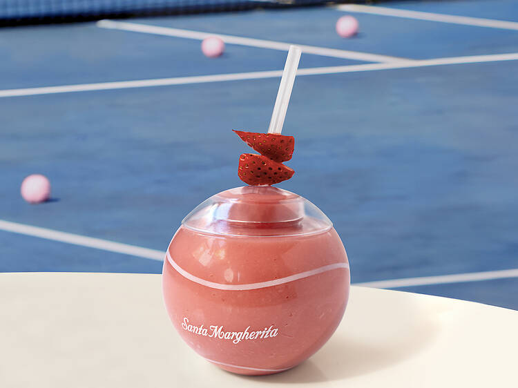 This cocktail is basically the Honey Deuce of the Miami Open