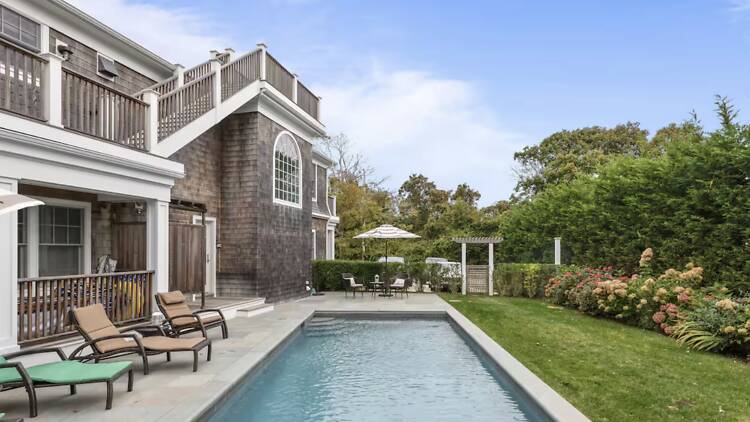 The multi-level oceanview estate: Multi Level Beach Home