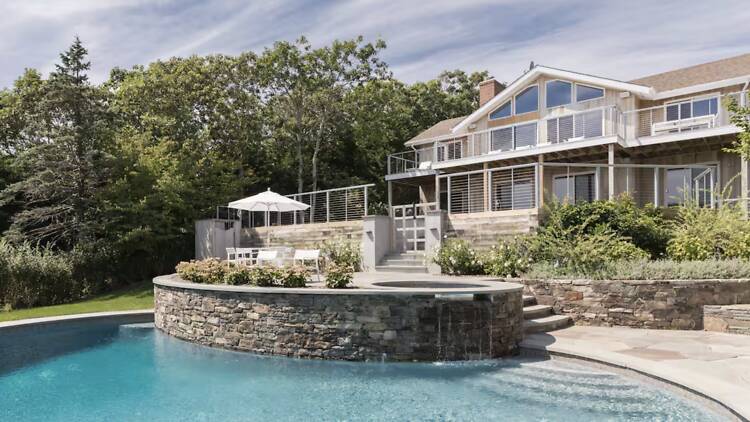 The Gurney's neighbor: Montauk Modern Oceanview