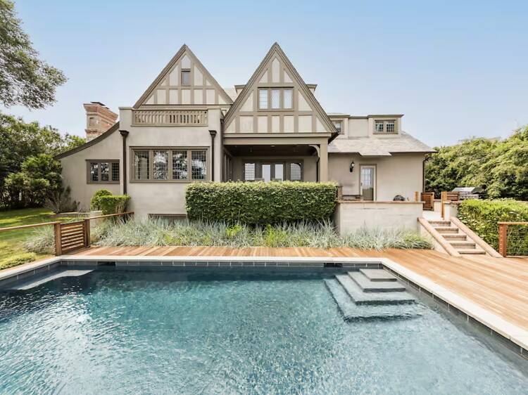 The fairway retreat: Five Bedroom w/ Pool on Montauk Downs