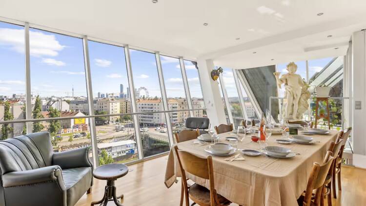 The skyline observatory: Penthouse 4 BDR and Panorama