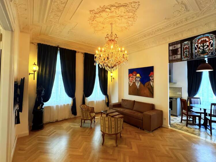 The historic hunting lodge: 7th Heaven Schiele Apartment