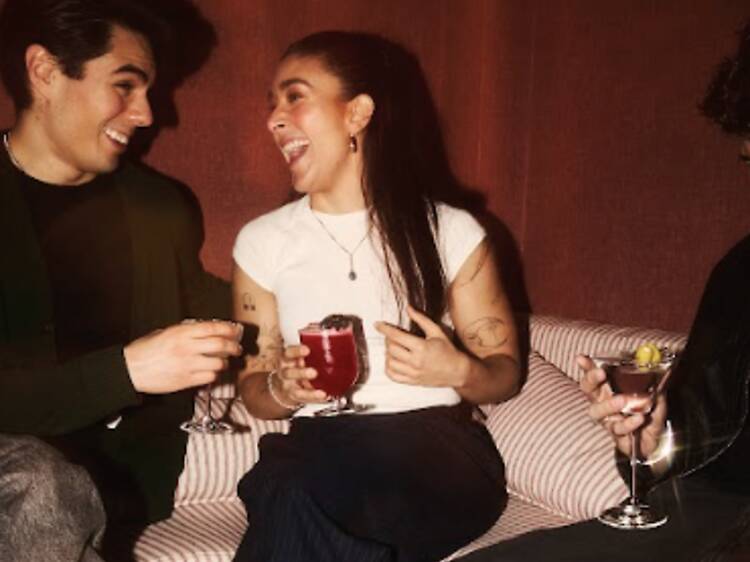 Bares secretos y casi clandestinos que os sorprenderán Bares secretos y casi clandestinos que os sorprenderán