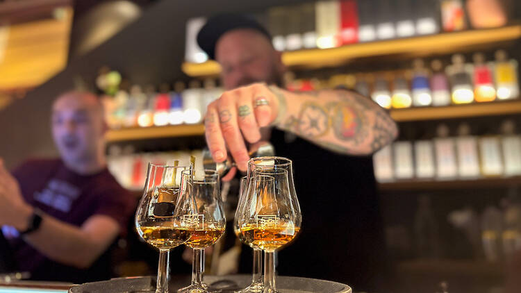 Tislaamo – Distillery Bar