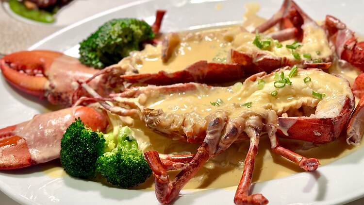 凱悅軒：任食陳年花雕蒸波士頓龍蝦