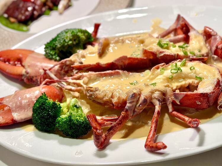 凱悅軒：任食陳年花雕蒸波士頓龍蝦