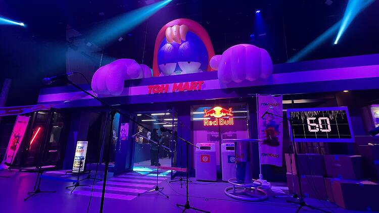 音を立てなければ全商品が盗めるコンビニ「盗-TOH- Energized by Red Bull」が2日間限定で赤坂にオープン