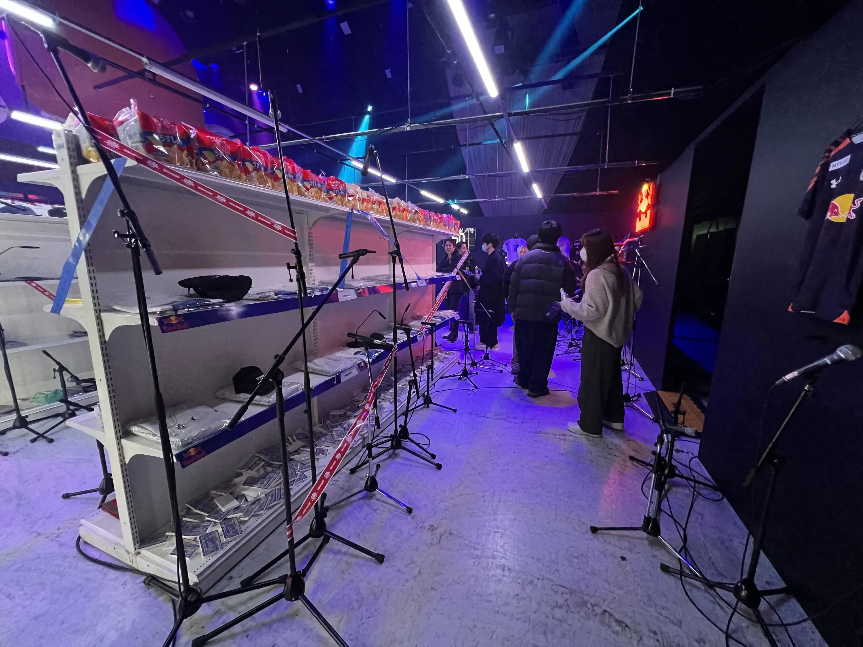 盗-TOH- Energized by Red Bull