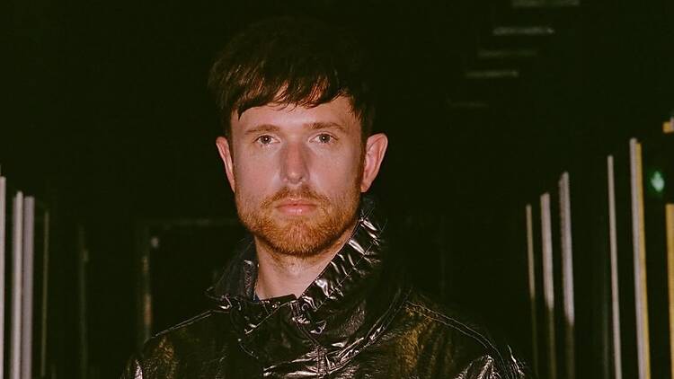 Le jour de la sortie de son nouvel album "Trying Times", James Blake annonce une date exceptionnelle au Grand Rex (aka l'un des plus beaux cinémas du monde)