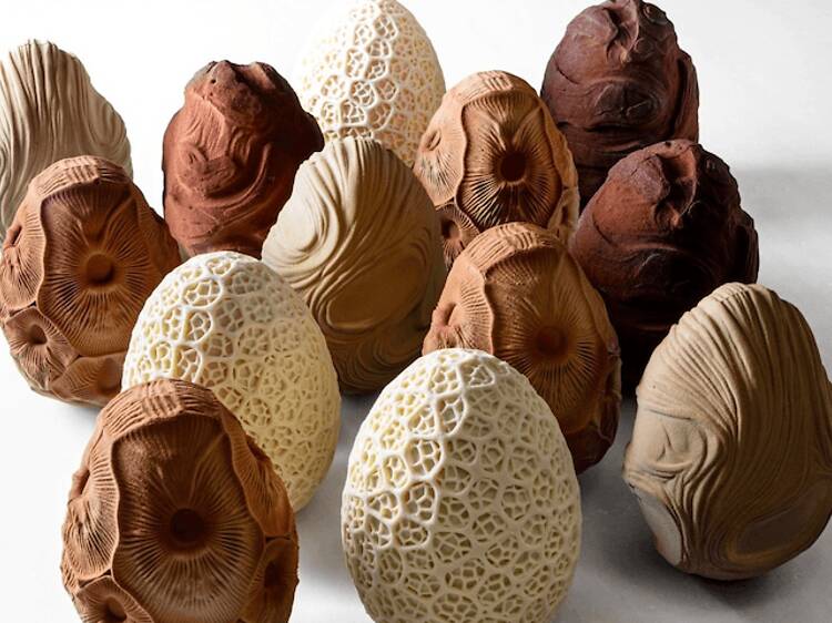 Abre su primera tienda/café en el centro de Madrid este icono de la pastelería creativa en Barcelona