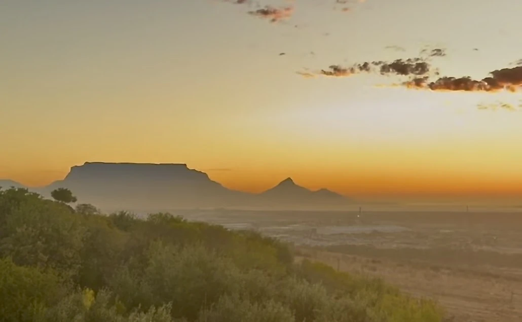 A view of the sunset from Durbanville Hills balcony. 
