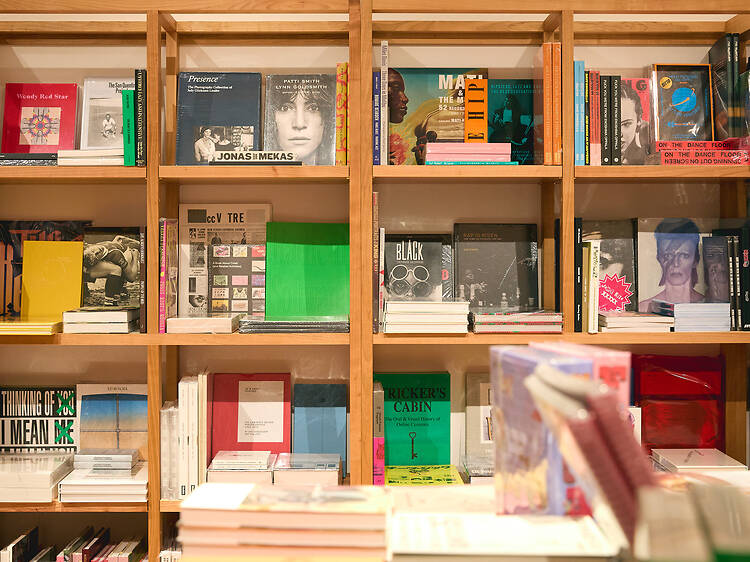 渋谷スペイン坂にアートブックが好きな人のための「原っぱ」が誕生