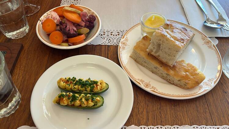 Starters at Times New Roman.