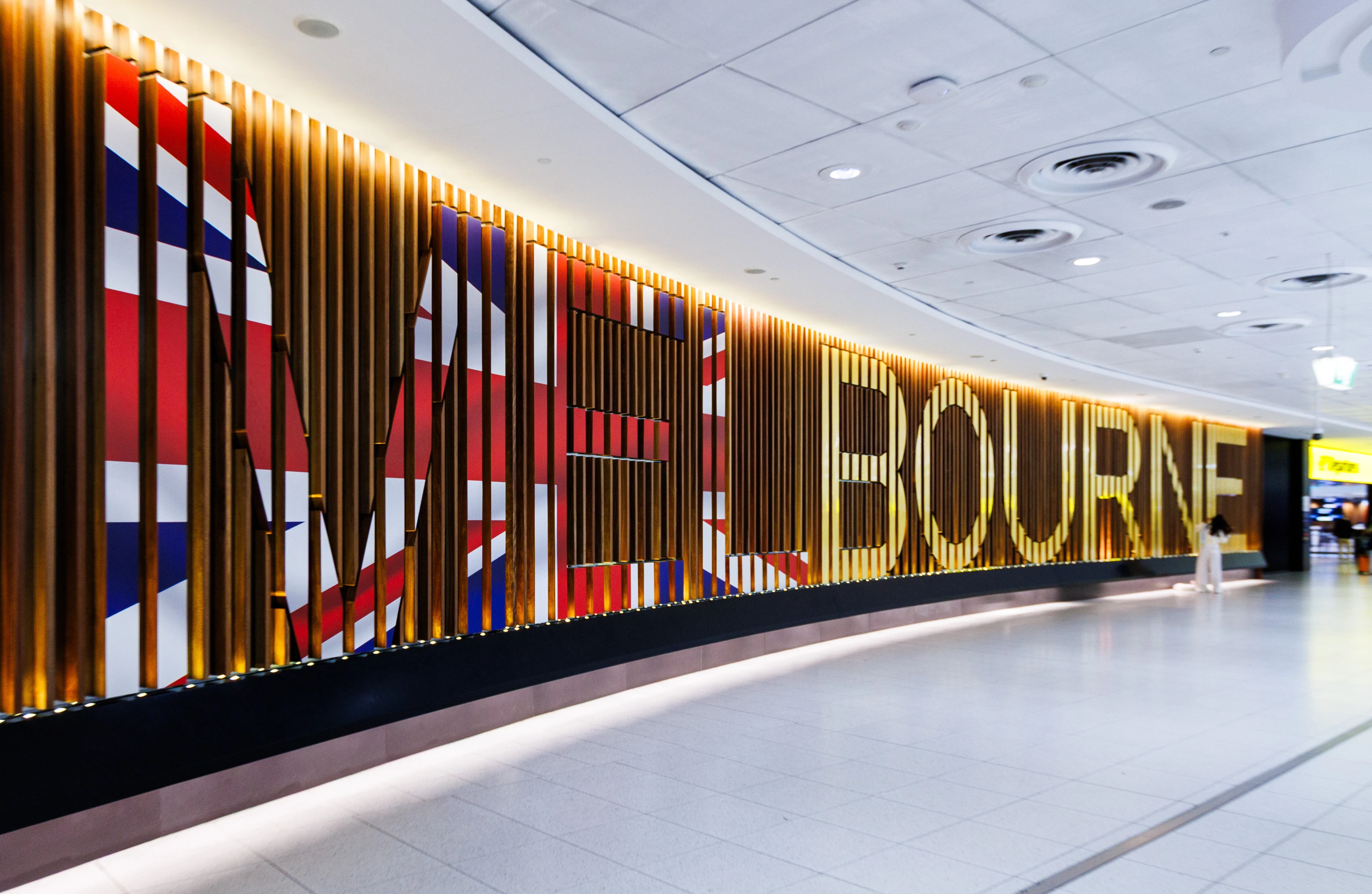 Melbourne Airport,APAC,British Airways,CEO,minister,Airport,Airfares