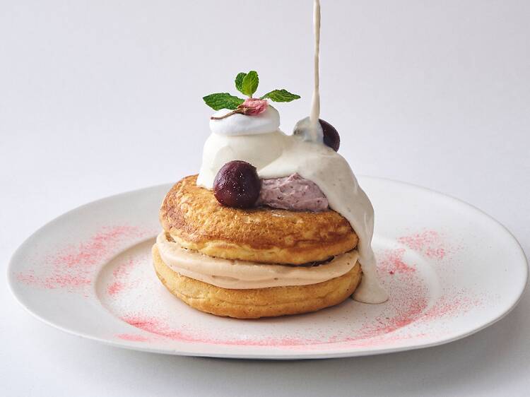Bibliothèque Cherry and Sakura Pancakes