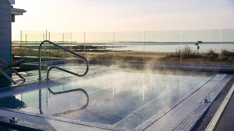 Hydro pool at Si! Spa at the Waterside Hotel