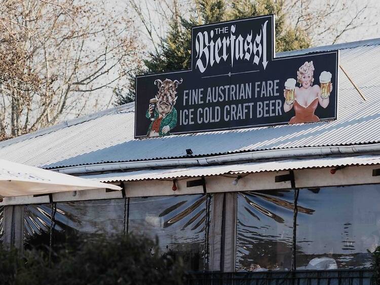 Bierfassl Restaurant & Pub