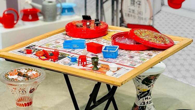 Amaz by Lokianno, Red A