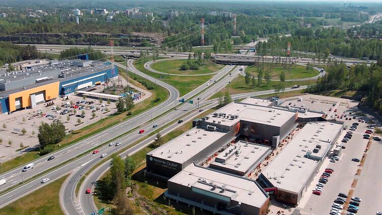 Easy to get to from all directions