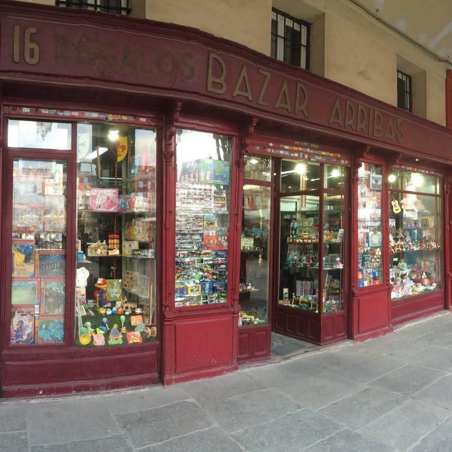 Bazar Arribas. @bazararribas