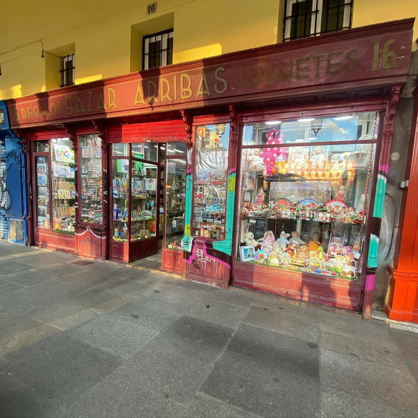 Bazar Arribas. @bazararribas