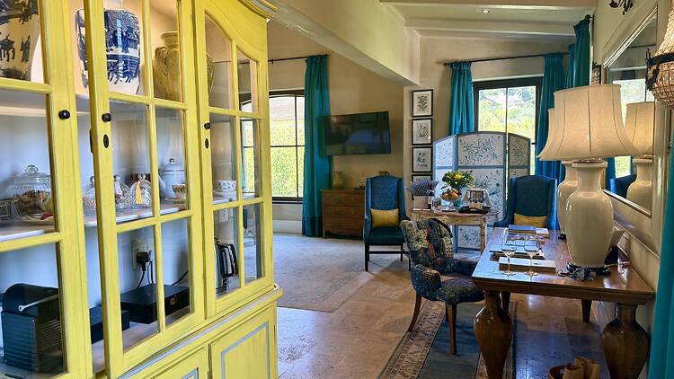 Entrance to the Huguenot Suite at La Residence. 