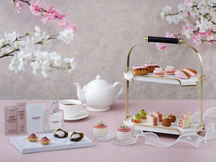 Sky Lounge at Sheraton Hong Kong Hotel & Towers