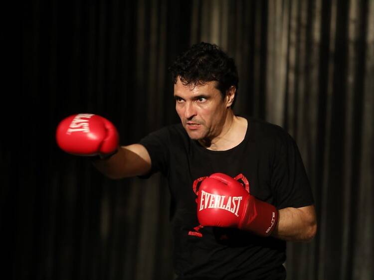 Como começa uma ditadura? Como começa uma ditadura?