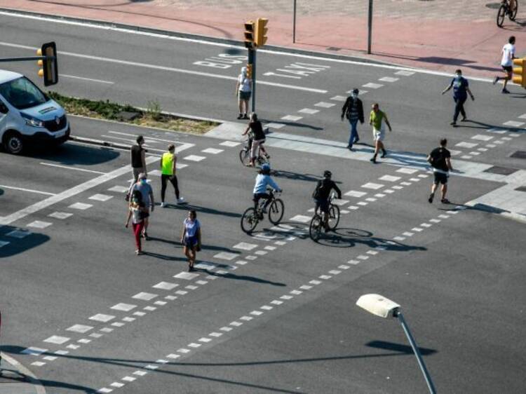 Així serà el nou Paral·lel: un rocòdrom, nous teatres i art als comerços locals